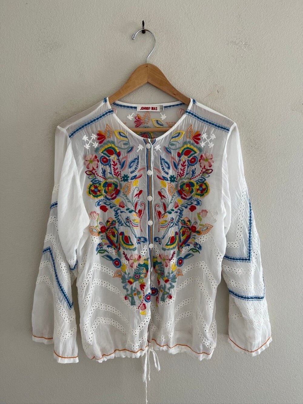 JOHNNY WAS Heavily Floral & Geometric Embroidered White Blouse: Size Small: NWOT